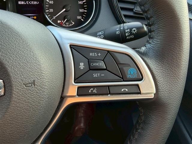X-TRAIL 2WD