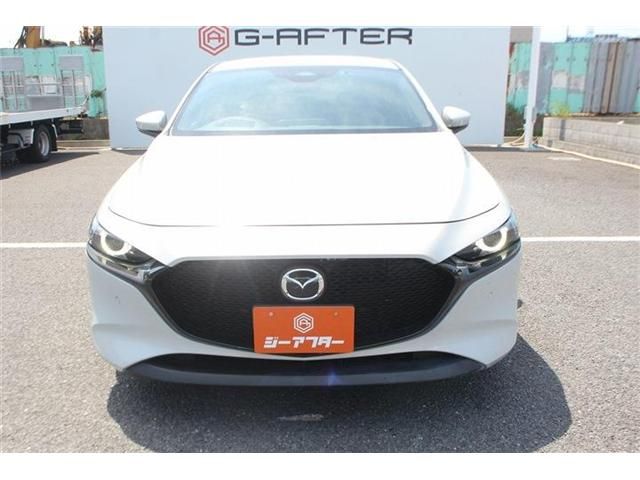 MAZDA3 FASTBACK