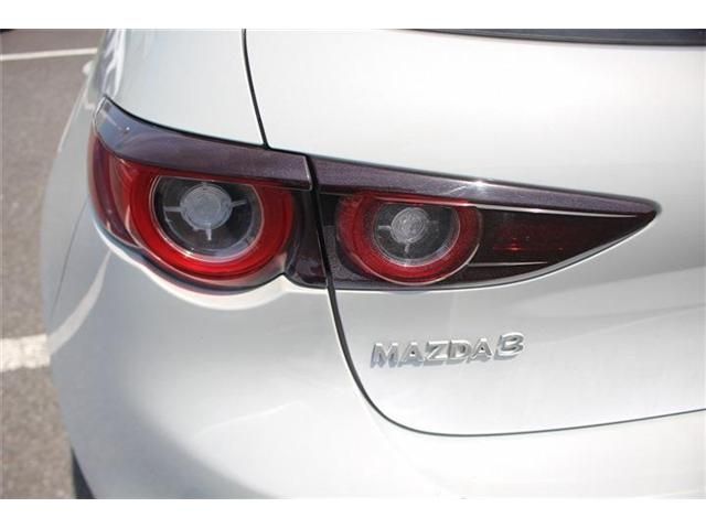 MAZDA3 FASTBACK