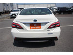 CROWN sedan hybrid