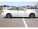 CROWN sedan hybrid
