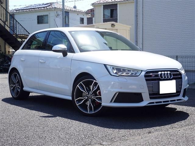 AUDI S1 SPORTBACK
