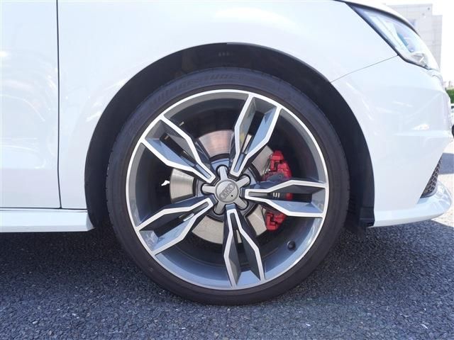 AUDI S1 SPORTBACK