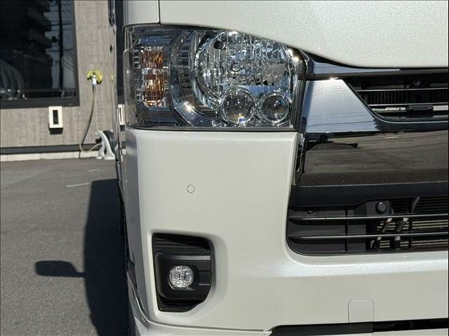 HIACE van 2WD