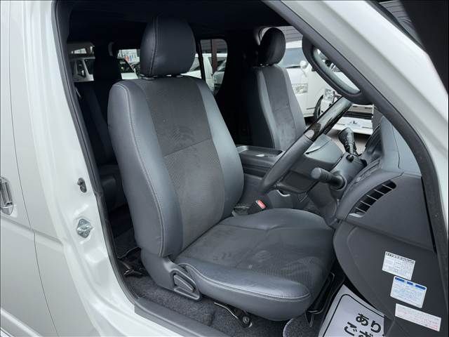 HIACE van 2WD