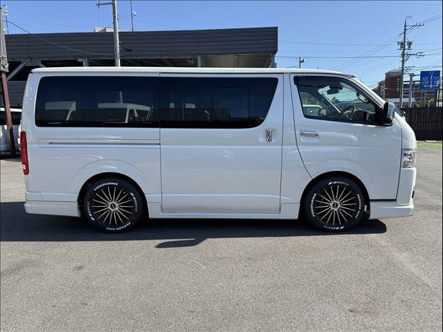 HIACE van 2WD