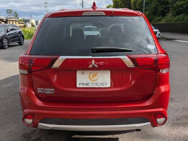OUTLANDER PHEV