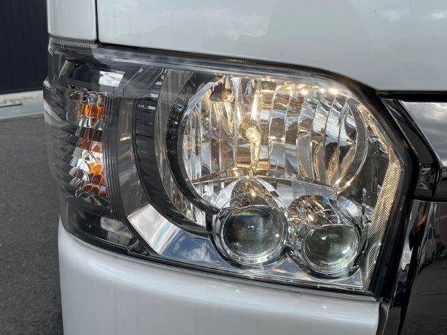 HIACE van 2WD