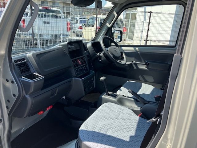 CLIPPER truck 4WD