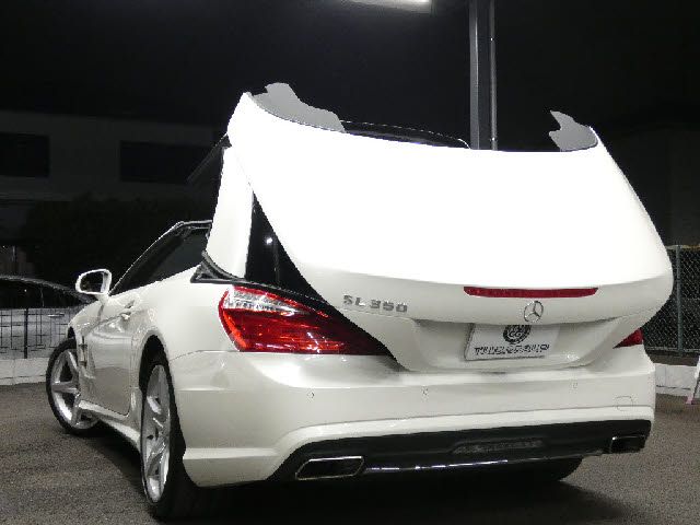 MERCEDES BENZ SL class