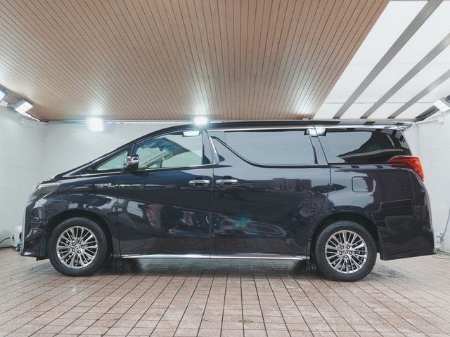 ALPHARD hybrid 4WD