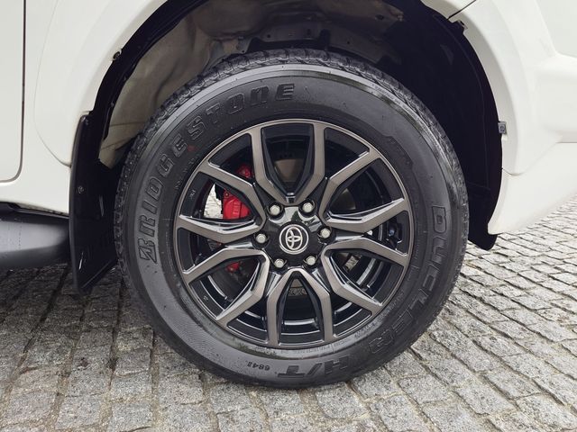 HILUX 4WD