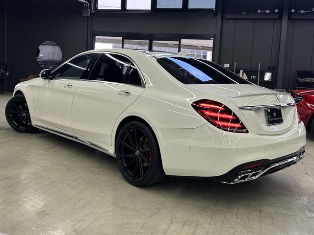 MERCEDES BENZ S class