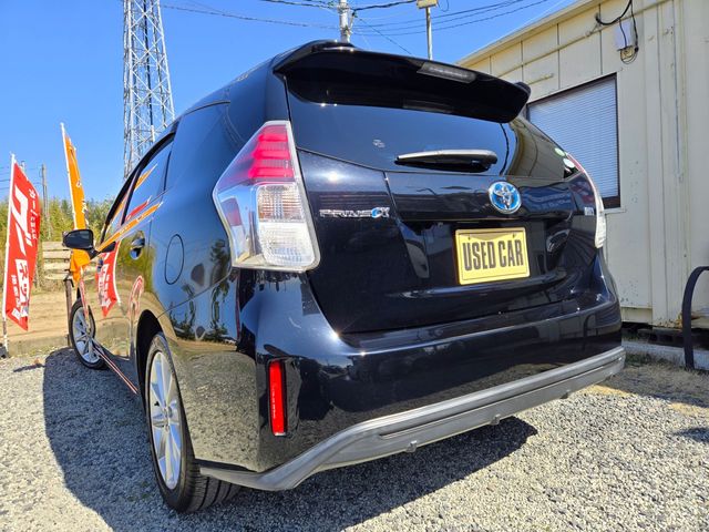 PRIUS Alpha