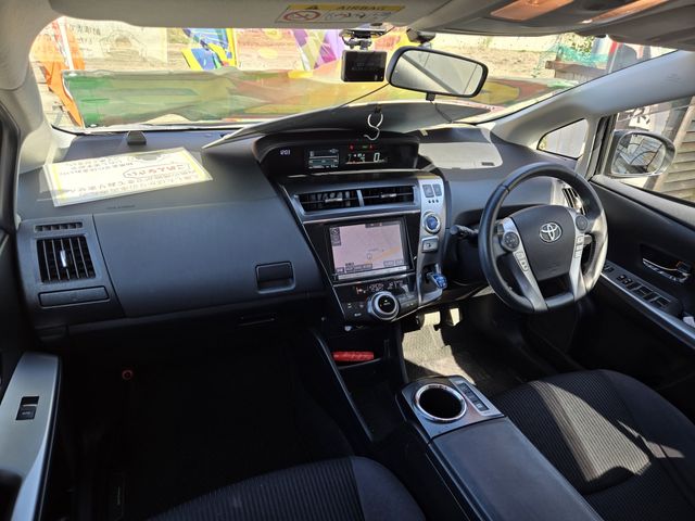 PRIUS Alpha