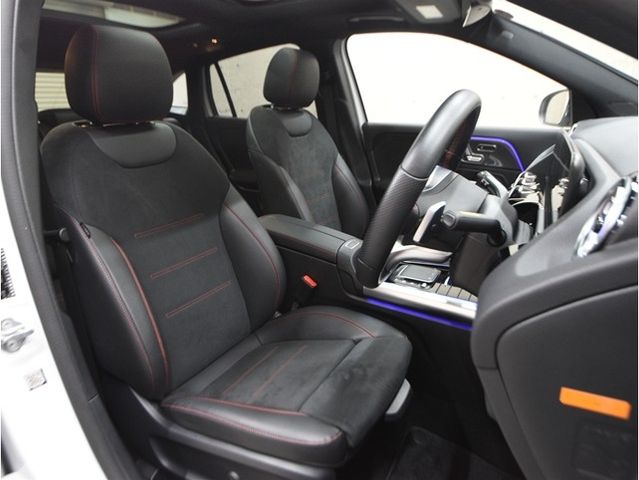 MERCEDES BENZ GLA class