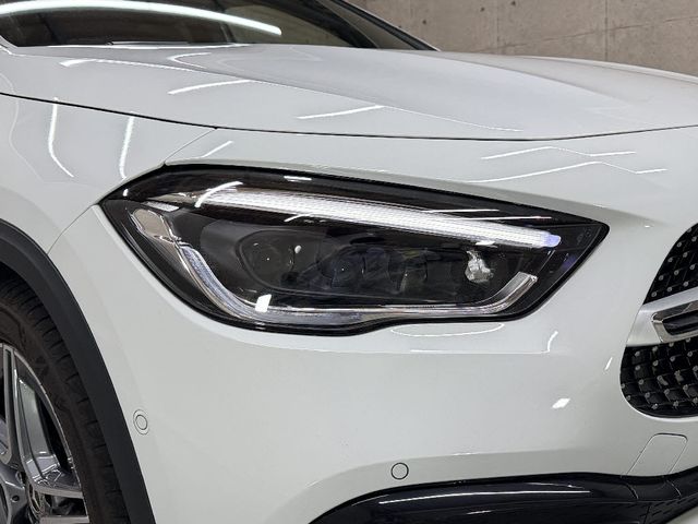 MERCEDES BENZ GLA class