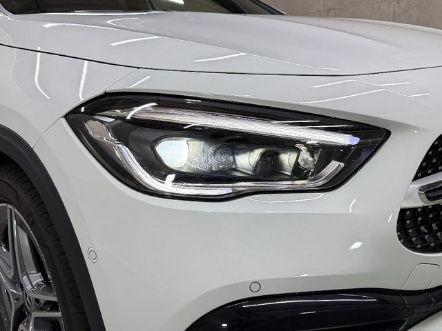 MERCEDES BENZ GLA class