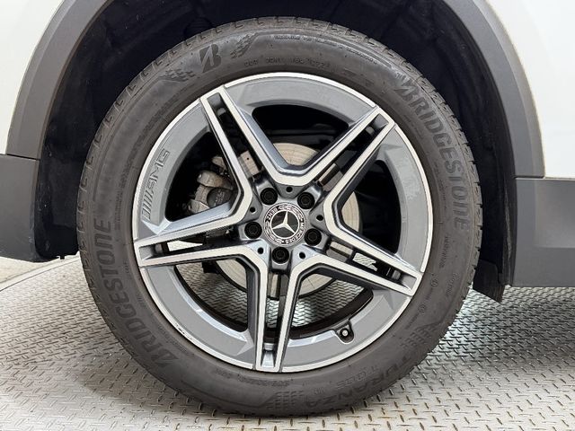 MERCEDES BENZ GLA class