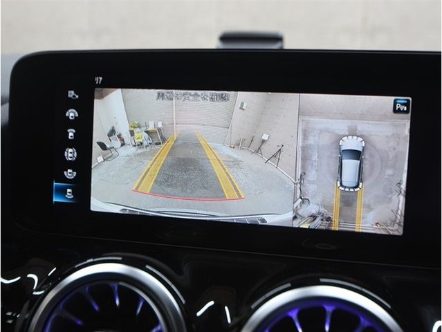 MERCEDES BENZ GLA class