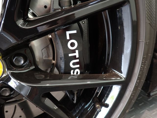 LOTUS EMIRA