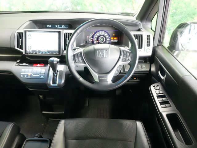 STEPWAGON SPADA