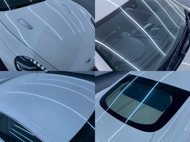 ASTON MARTIN SEDAN
