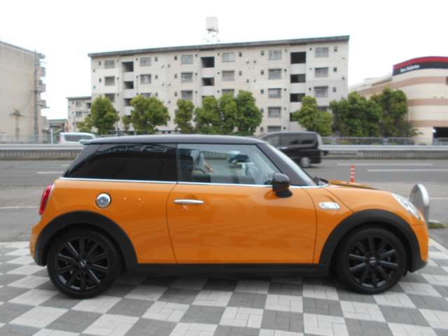 BMW MINI COOPER SD