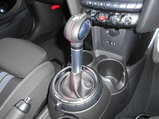 BMW MINI COOPER SD