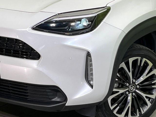 YARIS CROSS HYBRID