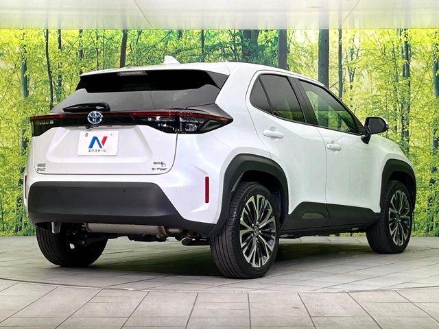 YARIS CROSS HYBRID