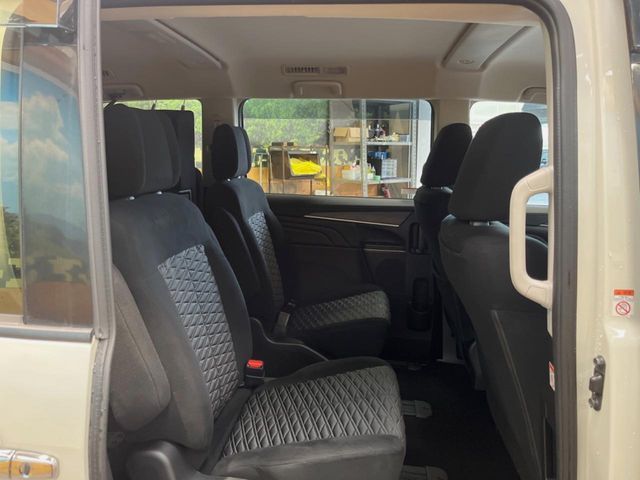 DELICA D:5 4WD