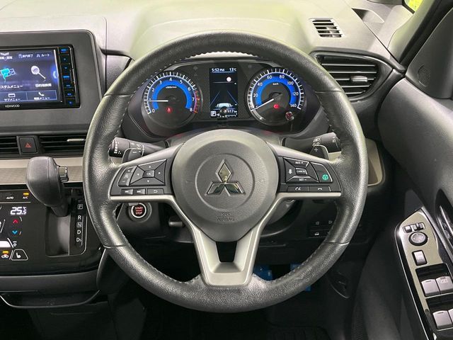DELICA MINI