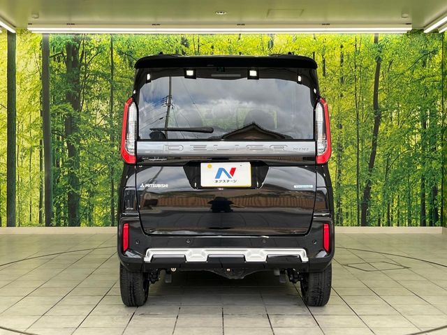 DELICA MINI