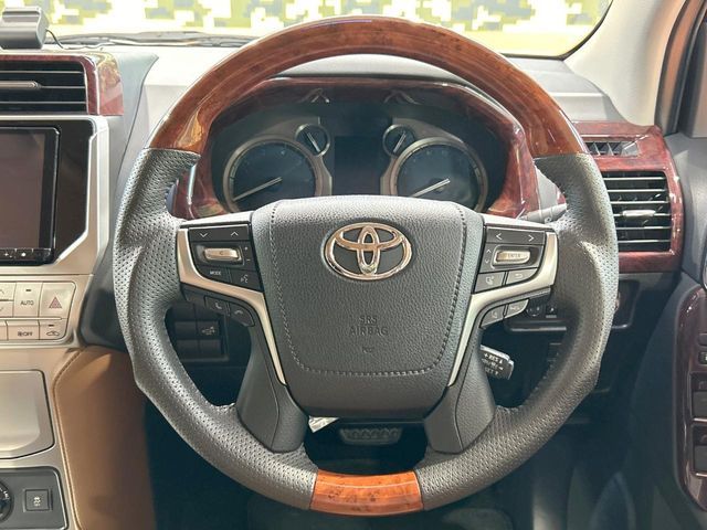 LANDCRUISER PRADO
