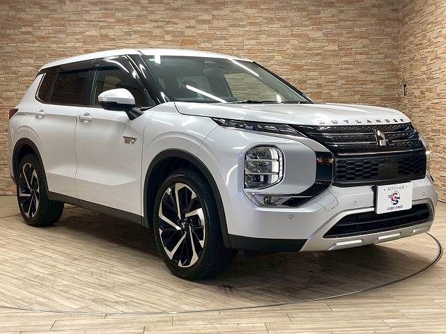OUTLANDER PHEV