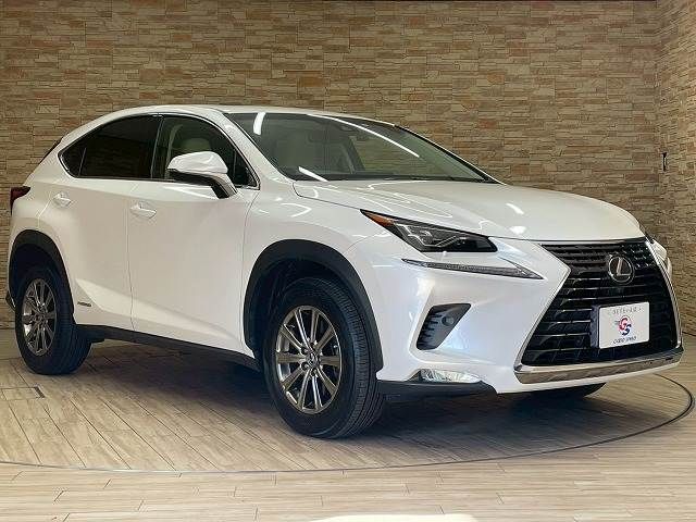 LEXUS NX300h