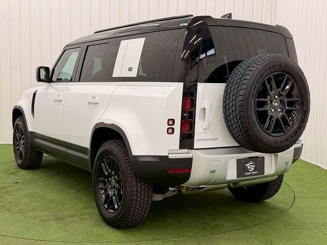 ROVER DEFENDER