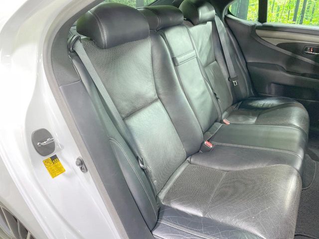 LEXUS LS600h