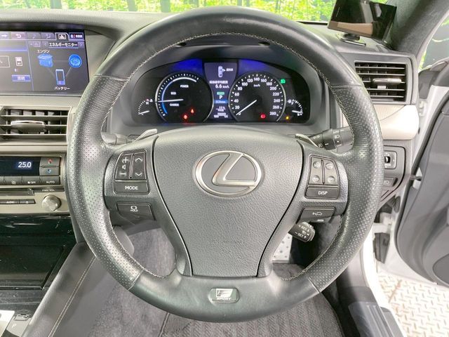 LEXUS LS600h