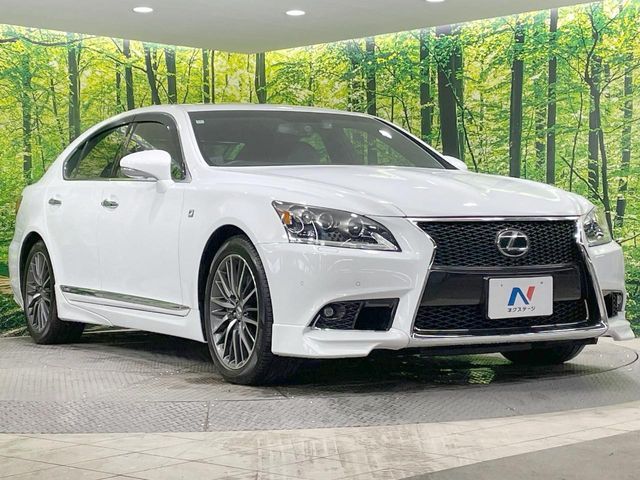 LEXUS LS600h