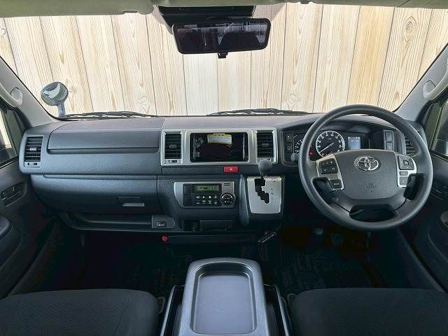 HIACE van 2WD