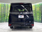 VOXY HYBRID