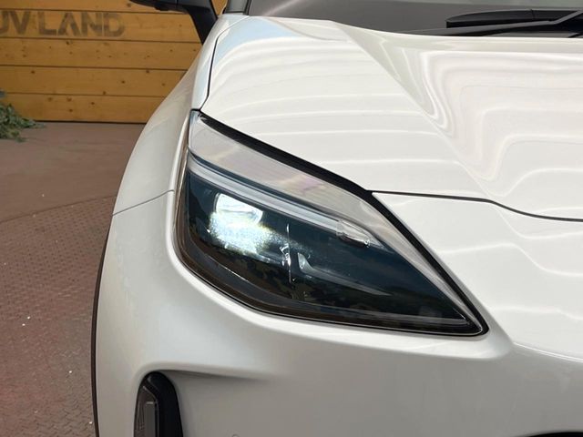 YARIS CROSS HYBRID
