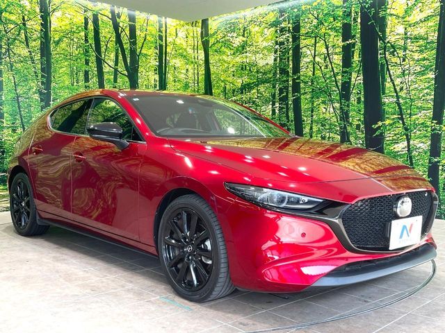 MAZDA3 FASTBACK