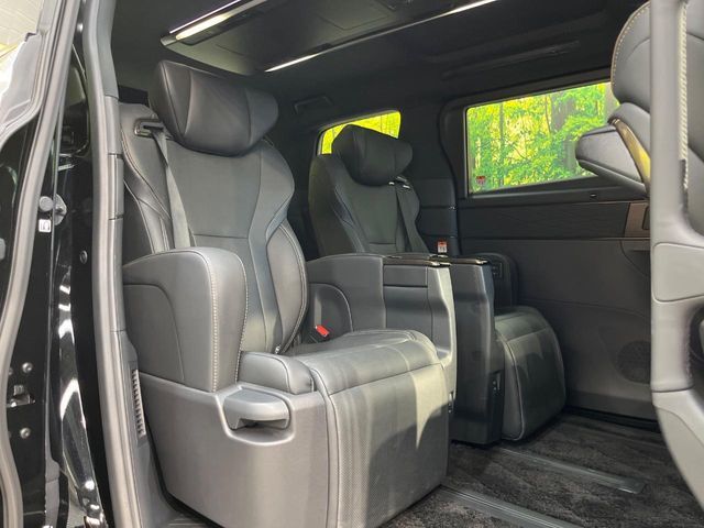 ALPHARD hybrid