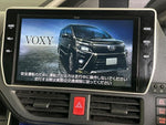 VOXY HYBRID