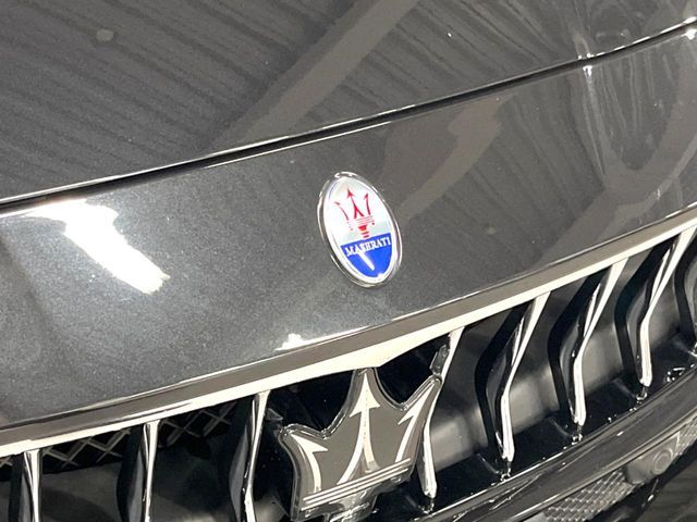 MASERATI GHIBLI Sedan