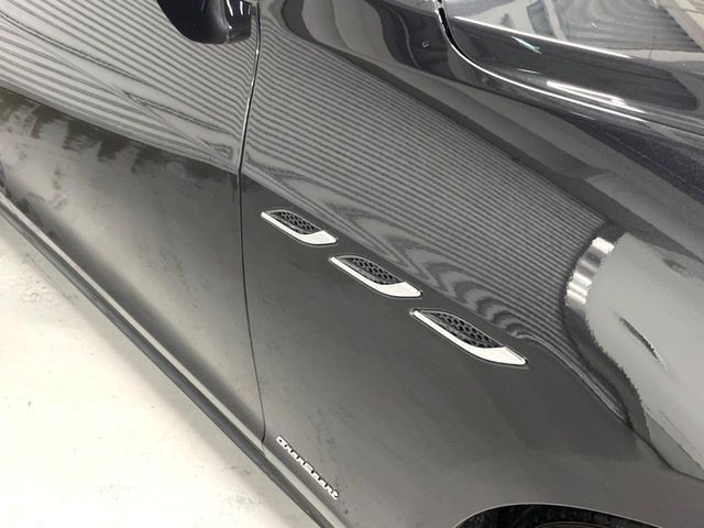 MASERATI GHIBLI Sedan