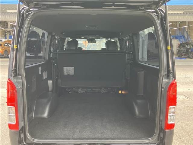 HIACE van 4WD